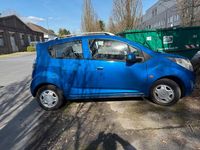 Gebraucht Chevrolet Spark 60 PS (44 kW) 2010 Blau Kleinwagen