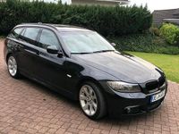 Gebraucht BMW 330 272 PS (200 kW) 2011 Schwarz Kombi