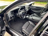 gebraucht BMW 520 d xDrive Touring , AHK, Standheizung, 19Zoll