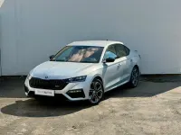 Gebraucht Skoda Octavia RS 245 PS (180 kW) 2024 Silber Limousine