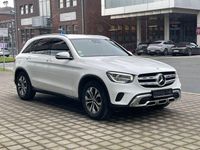 Gebraucht Mercedes GLC200 163 PS (119 kW) 2019 Weiß SUV