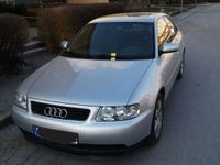 gebraucht Audi A3 1.6 Ambiente 102 PS 2te Hand - Händler/Privat