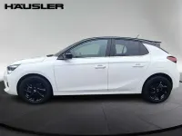 Gebraucht Opel Corsa Ultimate 131 PS (96 kW) 2022 Jade weiss/arktis weiss Kleinwagen
