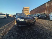 Gebraucht BMW 525 204 PS (150 kW) 2011 Blau Kombi