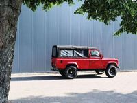Gebraucht Land Rover Defender 137 PS (100 kW) 1989 Rot SUV