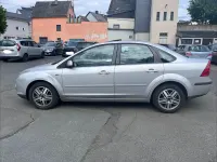 Gebraucht Ford Focus Ghia 145 PS (106 kW) 2007 Silber Limousine