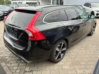 Gebraucht Volvo V60 R-Design 190 PS (139 kW) 2017 Schwarz Kombi