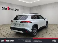 Gebraucht Toyota Corolla Cross Basis 197 PS (144 kW) 2023 Weiß SUV