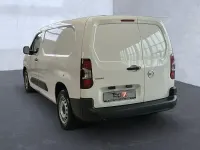 Gebraucht Opel Combo Basis 102 PS (75 kW) 2024 Lackierung weiss icy/typ ausse Van / Kleinbus