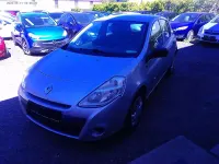 Gebraucht Renault Clio 75 PS (55 kW) 2012 Silber Kleinwagen