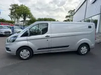 Gebraucht Ford Transit Custom Trend 131 PS (96 kW) 2022 Polar silber (metallic) Van