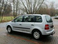 gebraucht VW Touran 1.6 FSI TÜV 02/25 2. Hand