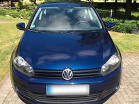 Gebraucht VW Golf VI 105 PS (77 kW) 2010 Blau Kleinwagen