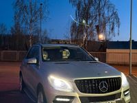 Second-hand Mercedes ML350 258 CP (189 kW) 2012 Argintiu SUV