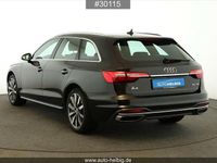 Second-hand Audi A4 Advanced 204 CP (150 kW) 2021 Negru Break