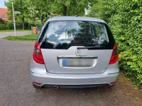 Gebraucht Mercedes A180 109 PS (80 kW) 2012 Silber Kleinwagen