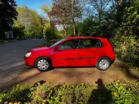 Second-hand VW Golf IV 75 CP (55 kW) 2006 Roșu Berlinǎ