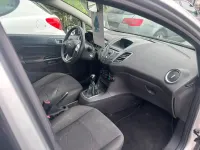 Gebraucht Ford Fiesta 95 PS (69 kW) 2013 Silber Kleinwagen