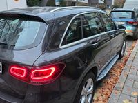 Gebraucht Mercedes GLC220 194 PS (142 kW) 2019 Grau SUV