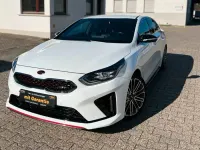 Gebraucht Kia ProCeed GT 204 PS (150 kW) 2021 (hw2) deluxe white m Kombi