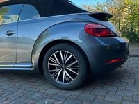 Gebraucht VW Beetle Allstar 105 PS (77 kW) 2016 Grau Kleinwagen