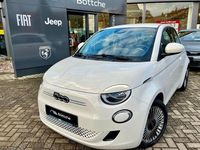 Gebraucht Fiat 500e 86 kW (118 PS) 2023 Arktis weiß Kleinwagen