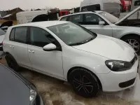 Gebraucht VW Golf VI Trendline 105 PS (77 kW) 2011 Weiß Kleinwagen