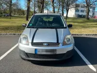 Gebraucht Ford Fiesta 60 PS (44 kW) 2005 Grau Kleinwagen