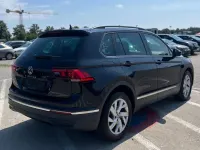 Gebraucht VW Tiguan Life 150 PS (110 kW) 2022 Schwarz SUV