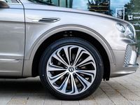 Gebraucht Bentley Bentayga 551 PS (405 kW) 2025 Gold SUV