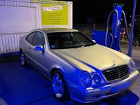 Gebraucht Mercedes CLK230 193 PS (141 kW) 2000 Silber Coupé