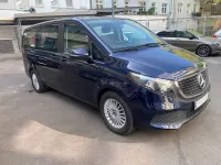 Gebraucht Mercedes EQV300 150 kW (204 PS) 2022 Blau Van / Kleinbus