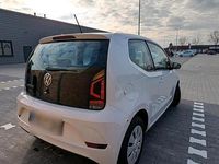 Second-hand VW up! move up! 68 CP (50 kW) 2018 Alb Hatchback