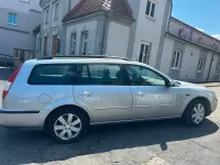 Gebraucht Ford Mondeo Ghia 125 PS (91 kW) 2003 Grau Kombi