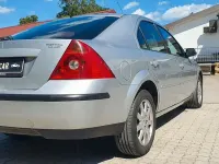 Gebraucht Ford Mondeo Futura 110 PS (80 kW) 2003 Silber Limousine
