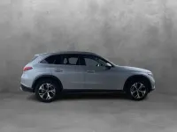 Gebraucht Mercedes GLC300 204 PS (150 kW) 2023 Metalliclack hightechsilber SUV
