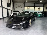 Second-hand Ferrari F8 721 CP (530 kW) 2021 Negru Cabrio