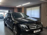 Gebraucht Mercedes E200 184 PS (135 kW) 2018 Schwarz Kombi