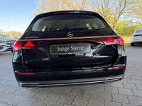 Gebraucht Mercedes E220 Advanced 197 PS (144 kW) 2025 Schwarz Limousine