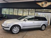 Gebraucht VW Passat Highline 116 PS (85 kW) 2000 Silber Kombi