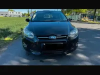 Używany Ford Focus Titanium 140 KM (102 kW) 2014 Czarny Kombi