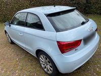 Gebraucht Audi A1 85 PS (62 kW) 2012 Blau Kleinwagen
