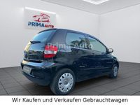 Gebraucht VW Fox Refresh 54 PS (39 kW) 2010 Schwarz Kleinwagen