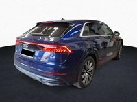 Gebraucht Audi Q8 S-Line 381 PS (280 kW) 2023 Navarrablau metallic SUV