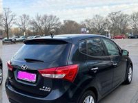 Gebraucht Hyundai ix20 Classic 90 PS (66 kW) 2011 Schwarz Kleinwagen