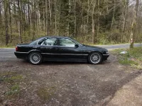 Gebraucht BMW 750 Sport Line 326 PS (239 kW) 2000 Schwarz Limousine