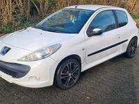 Gebraucht Peugeot 206+ 75 PS (55 kW) 2009 Weiß Kleinwagen