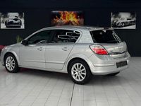Gebraucht Opel Astra 105 PS (77 kW) 2004 Silber Limousine