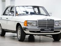 Gebraucht Mercedes 200 109 PS (80 kW) 1981 Weiß Limousine