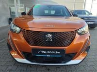 Gebraucht Peugeot e-2008 Active 100 kW (136 PS) 2023 Orange SUV